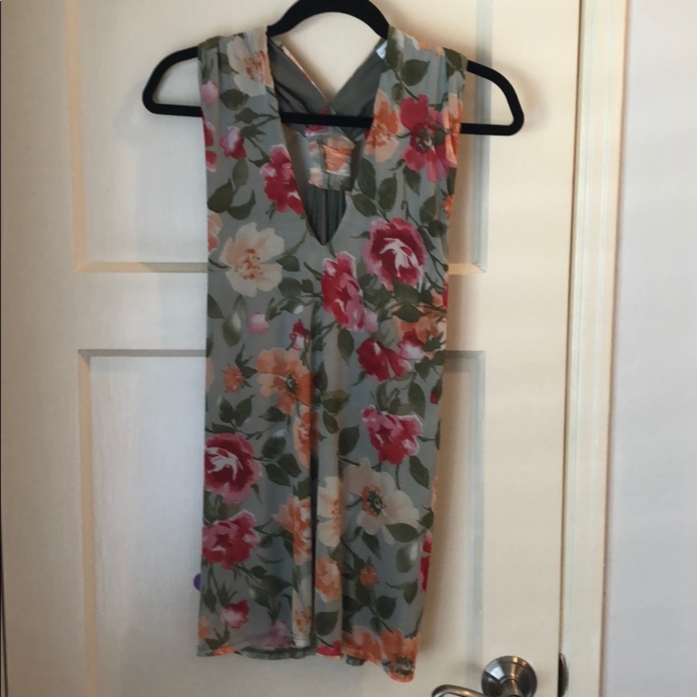 Beautiful Montagne Blouse Excellent Used Condition